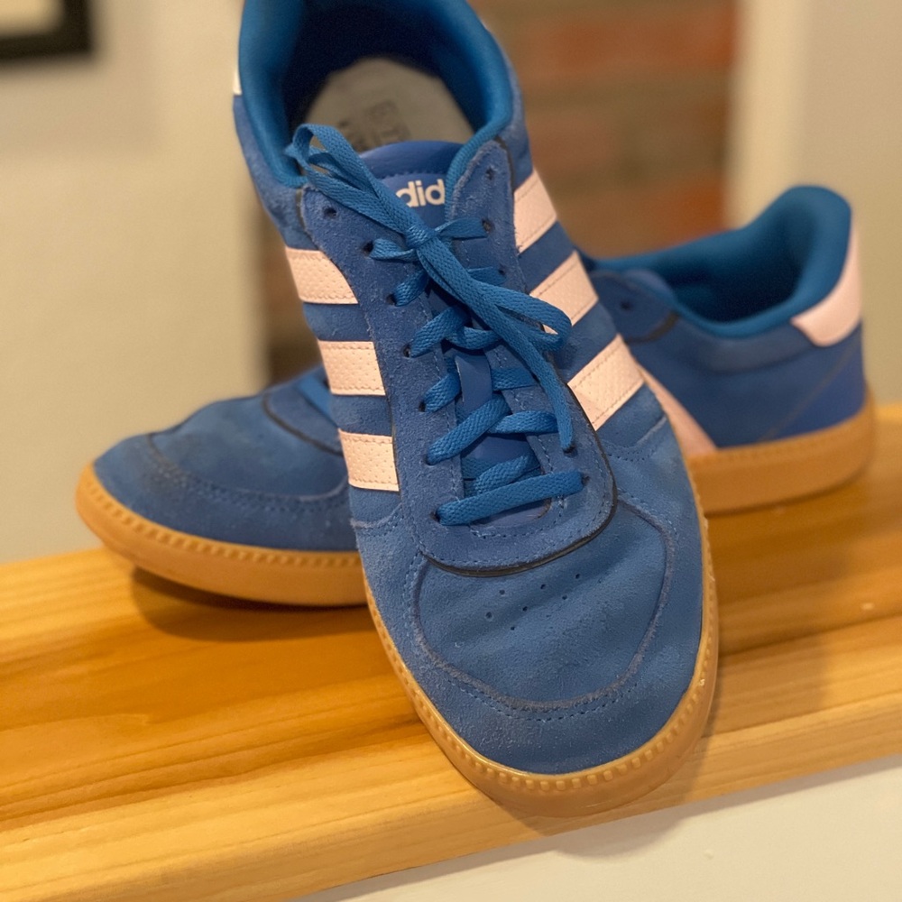Adidas Blue and light Pink Athletic Shoes (Used)